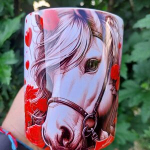 Mug cheval entouré de cœurs