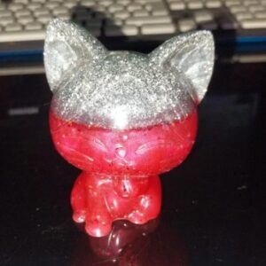 Petit chat résine type kawai