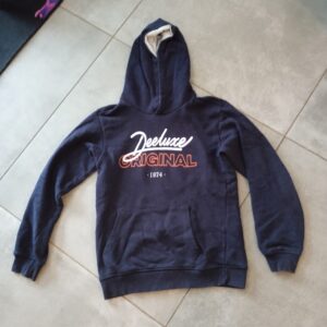 Sweat à capuche en très bon état deeluxe